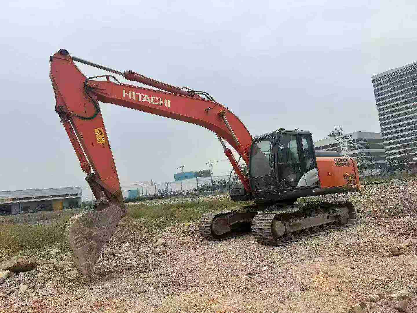 Buy Hitachi ZH200-5A Used Excavator / 5