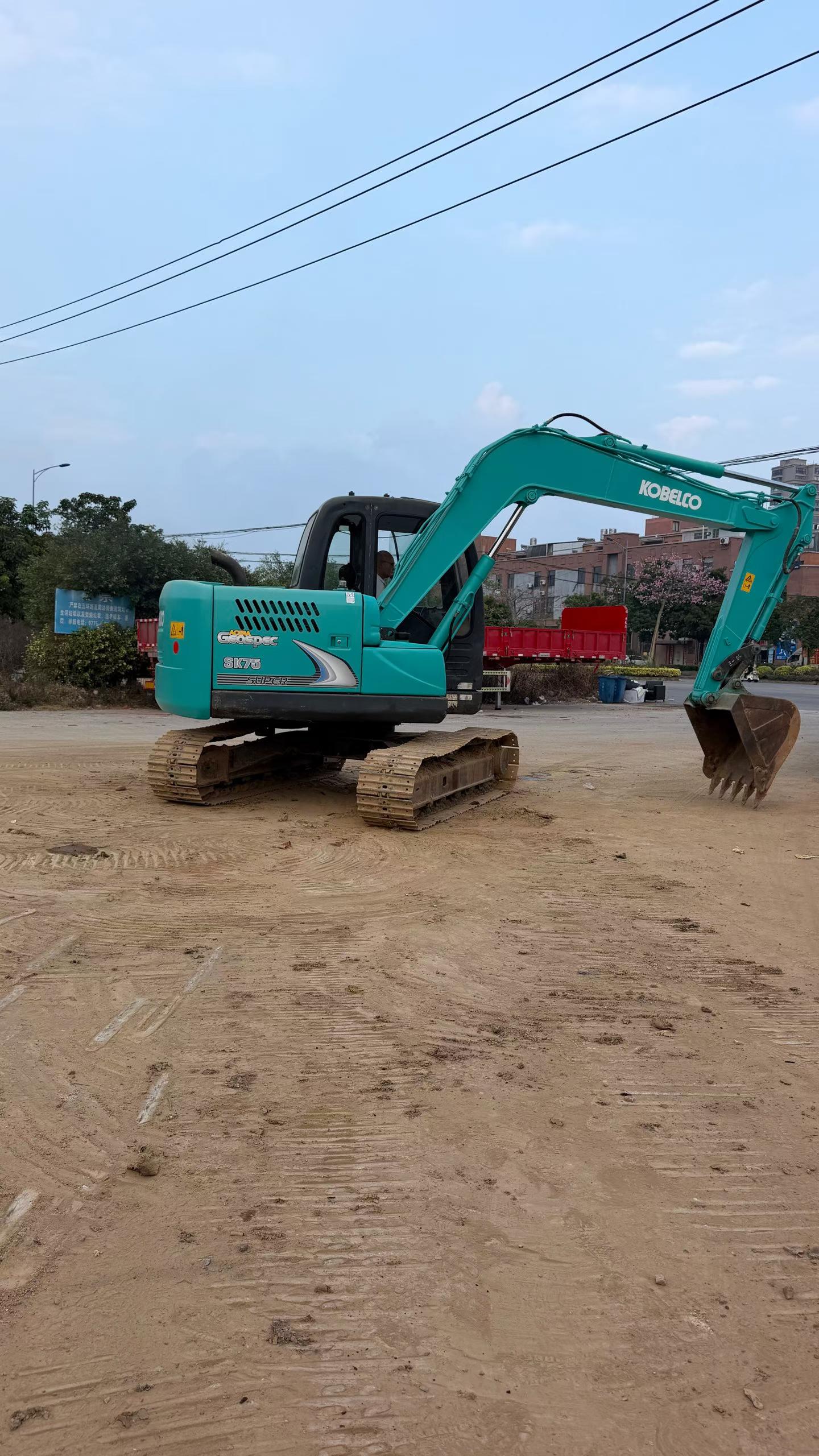 Buy Kobelco SK75-8 Used Excavator / 2