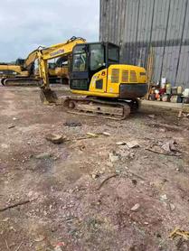 Buy Komatsu PC60-8 Used Excavator / 2 Buy Komatsu PC60-8 Used Excavator / 2
