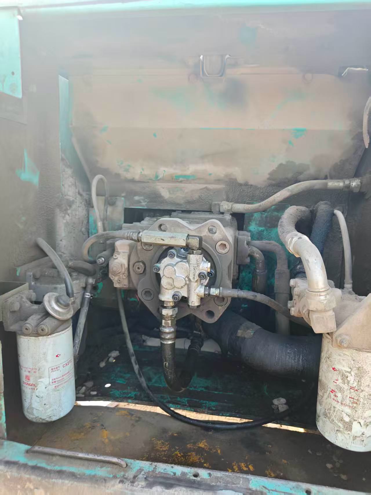 Buy Kobelco SK200-2 Used Excavator / 3