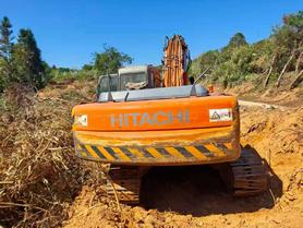 Buy Hitachi ZX240-3G Used Excavator / 2 Buy Hitachi ZX240-3G Used Excavator / 2