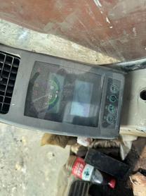 Buy Doosan DH215-7 Used Excavator / 5 Buy Doosan DH215-7 Used Excavator / 5