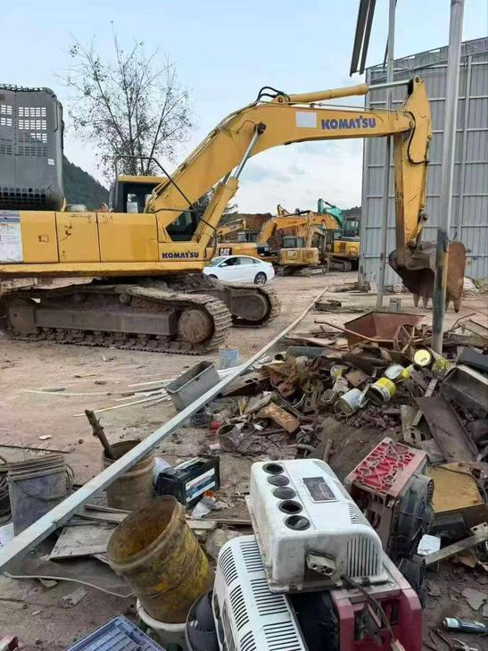 Buy Komatsu PC360-7 Used Excavator / 1