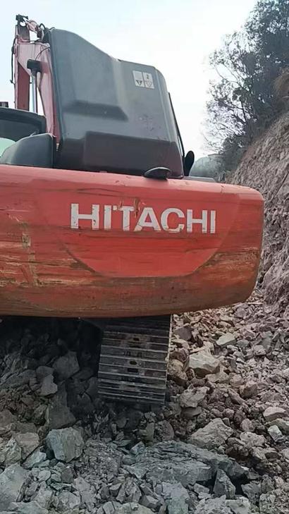 Buy Hitachi EX210-5 Used Excavator / 1