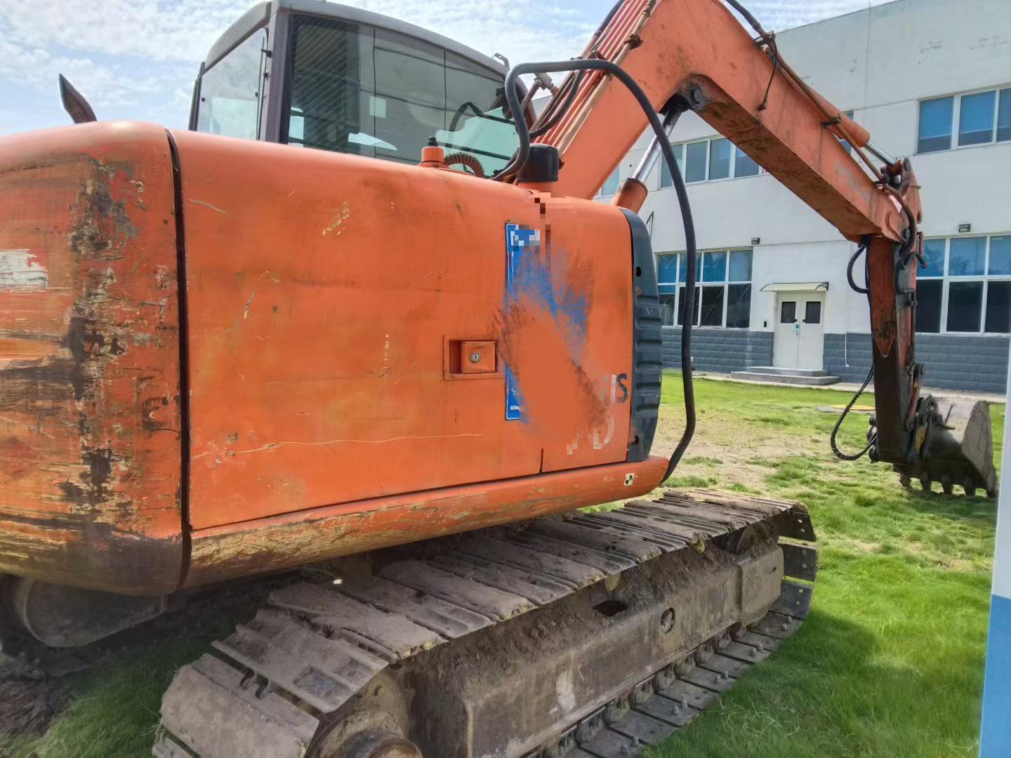Buy Hitachi EX70 Used Excavator / 3