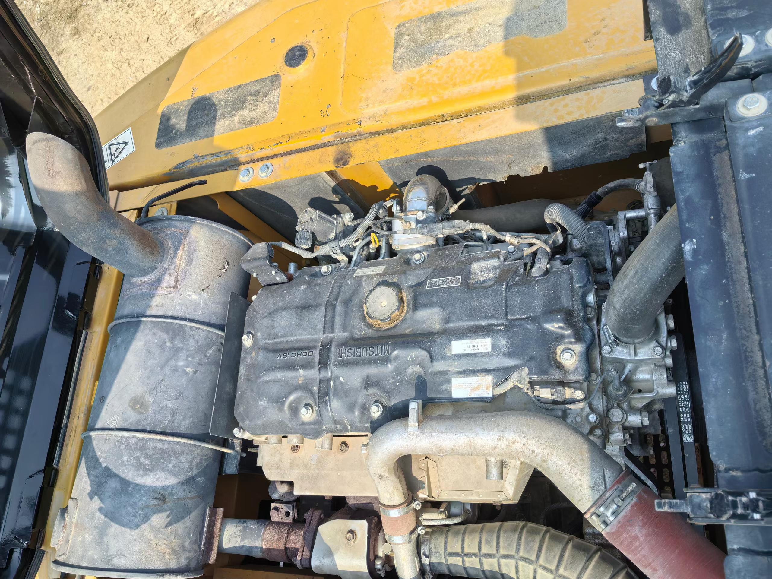 Buy Sany SY205C Used Excavator / 5