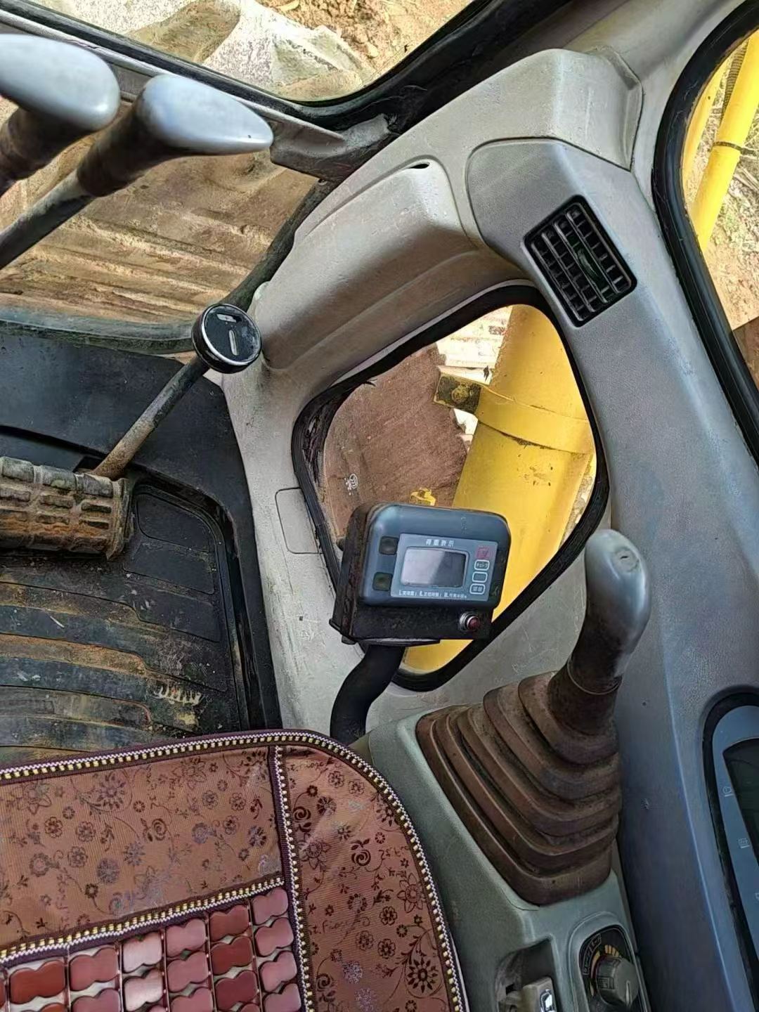 Buy Sumitomo SH200A3 Used Excavator / 9