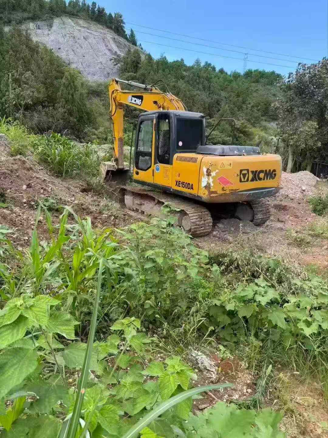 Buy XCMG XE150 Used Excavator / 3