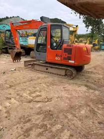 Buy Hitachi ZX60 Used Excavator / 3 Buy Hitachi ZX60 Used Excavator / 3