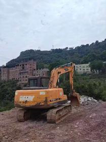 Buy Sany SY135-8S Used Excavator / 3 Buy Sany SY135-8S Used Excavator / 3