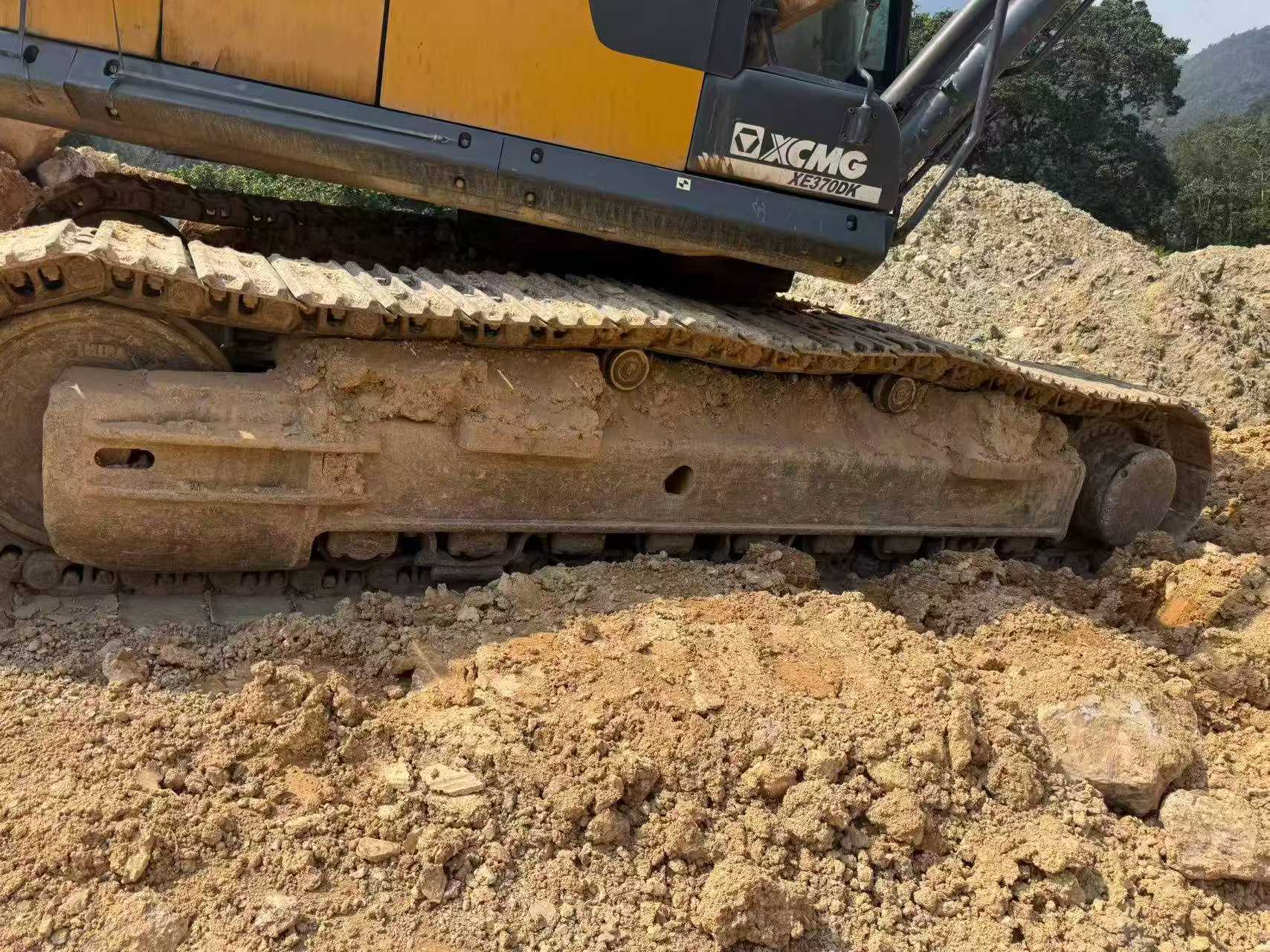 Buy XCMG XE370 Used Excavator / 3