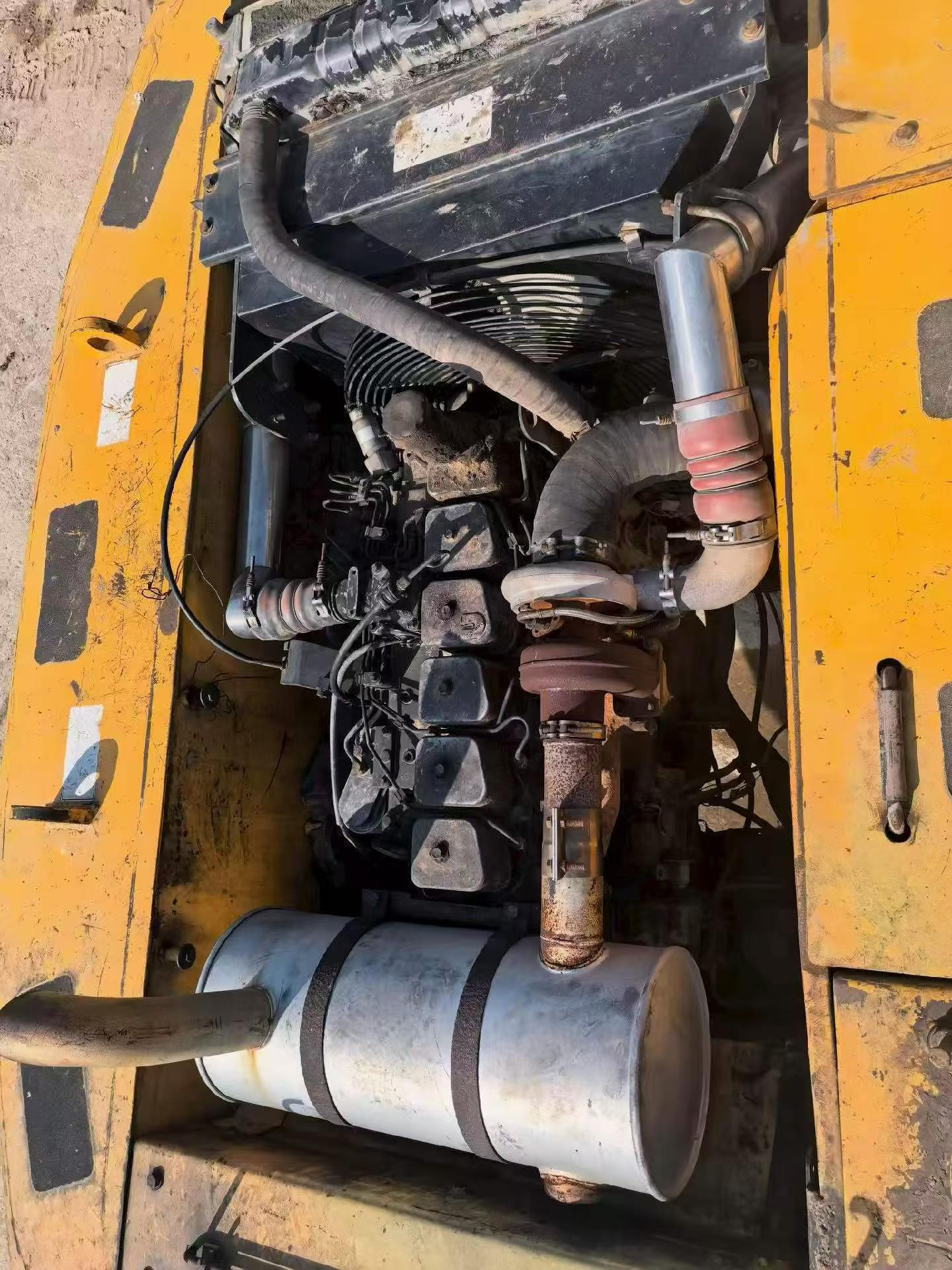Buy Hyundai R225-7 Used Excavator / 3