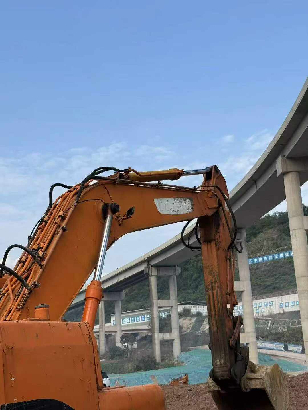 Buy Doosan DH215-9 Used Excavator / 5