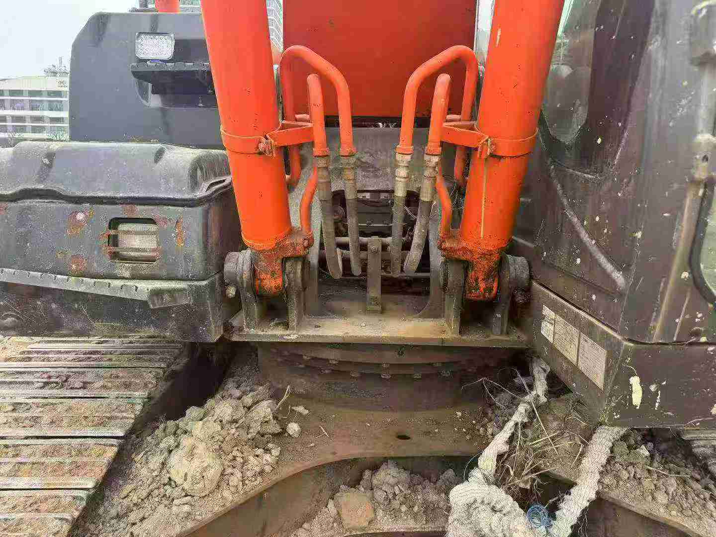 Buy Hitachi ZH200-5A Used Excavator / 4