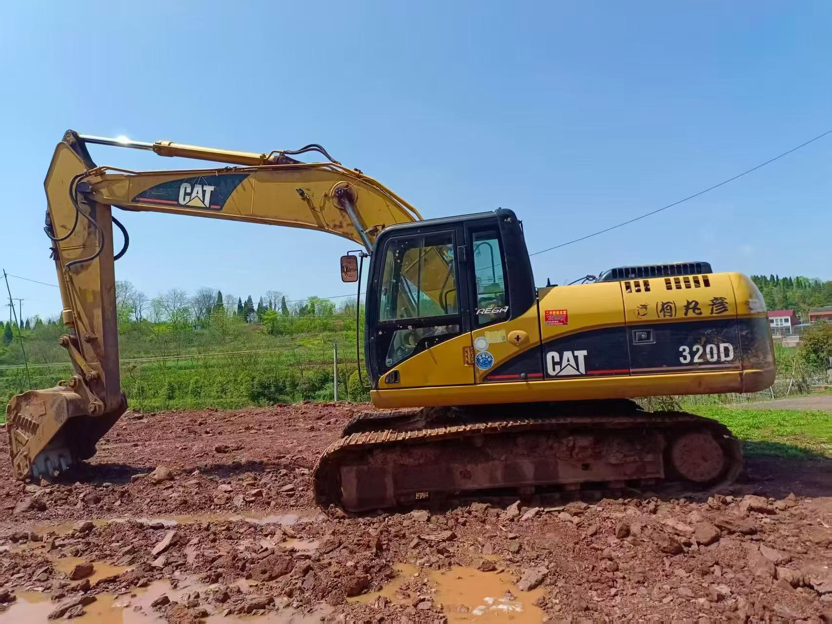 Buy Caterpillar 320D Used Excavator / 7