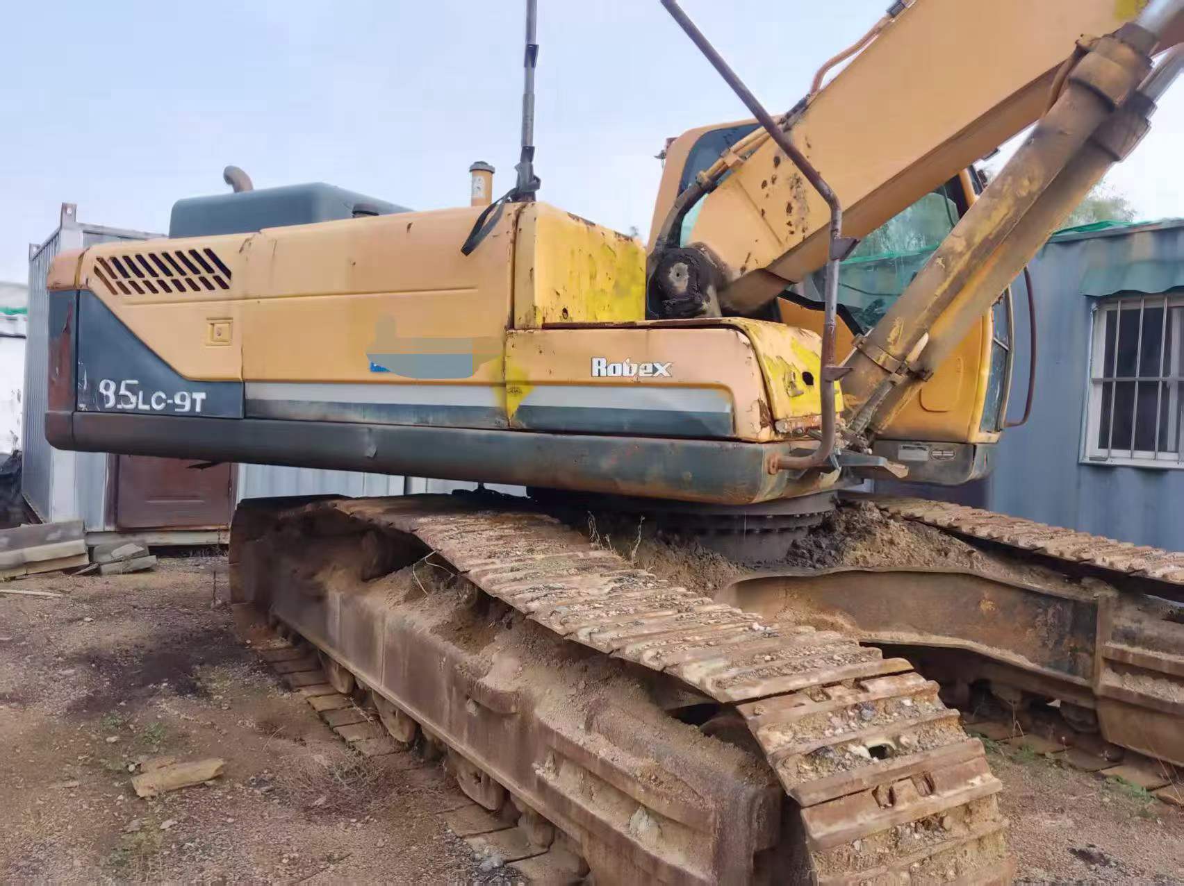 Buy Hyundai R305LVS Used Excavator / 2