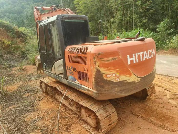 Buy Hitachi ZX130-5A Used Excavator / 1