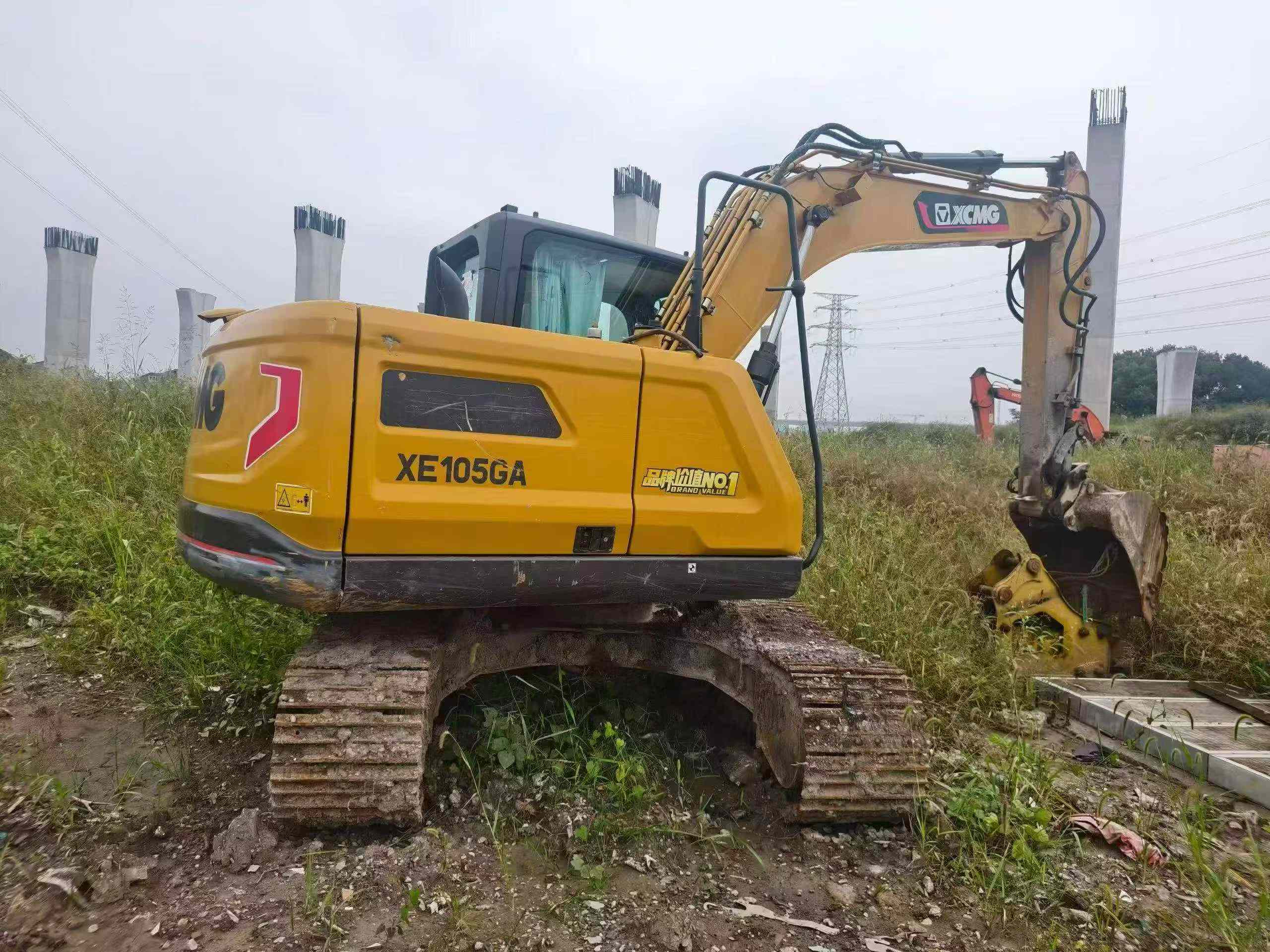 Buy XCMG XE105GA Used Excavator / 7