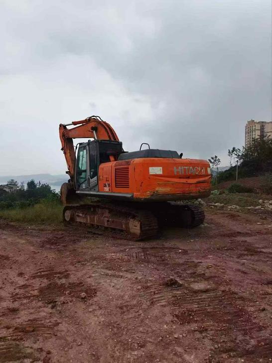 Buy Hitachi ZW250 Used Excavator / 1