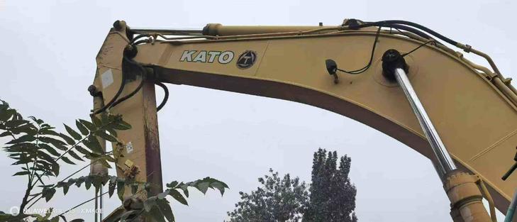 Buy Kato HD1430V Used Excavator / 1