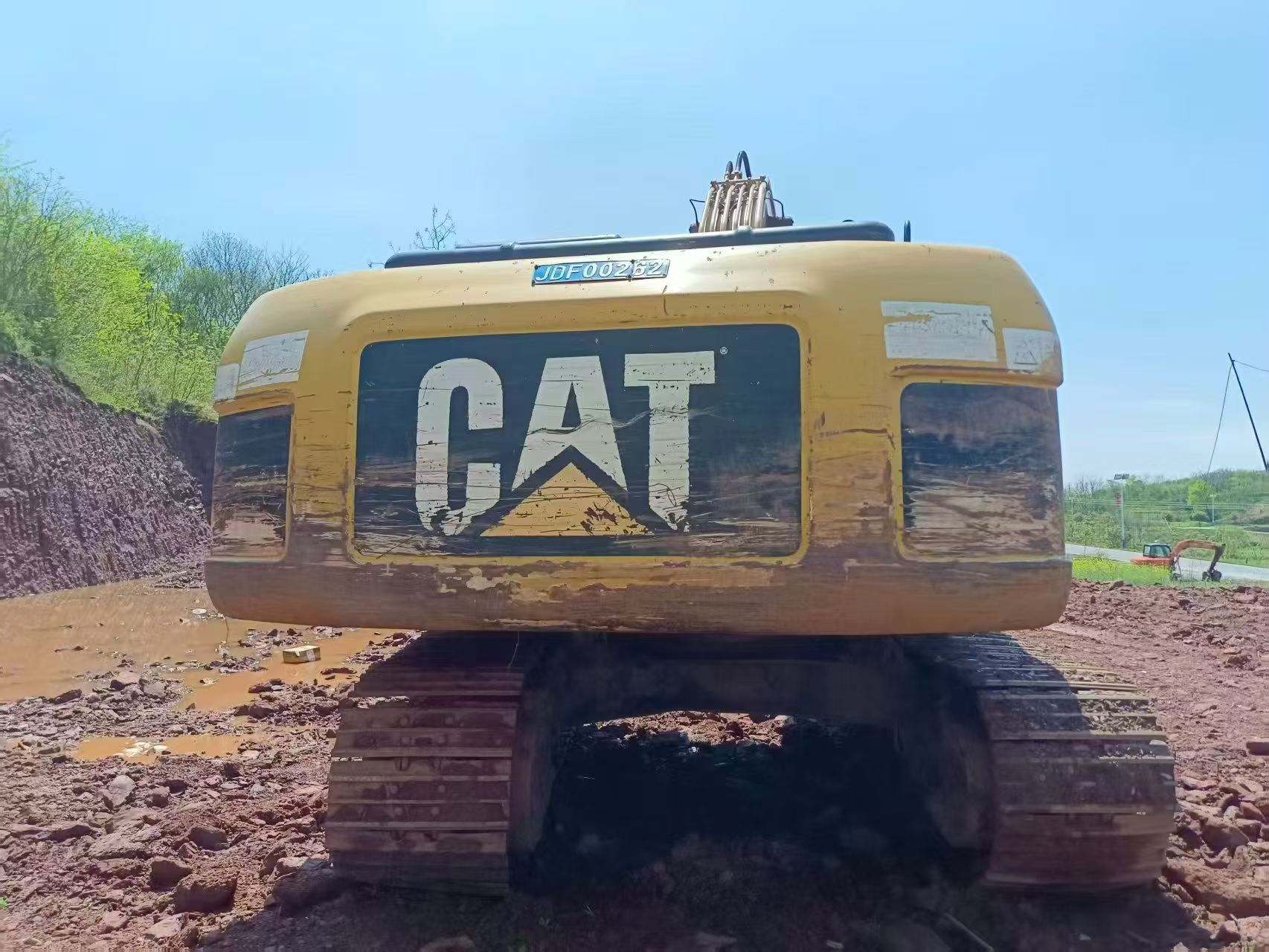 Buy Caterpillar 320D Used Excavator / 5