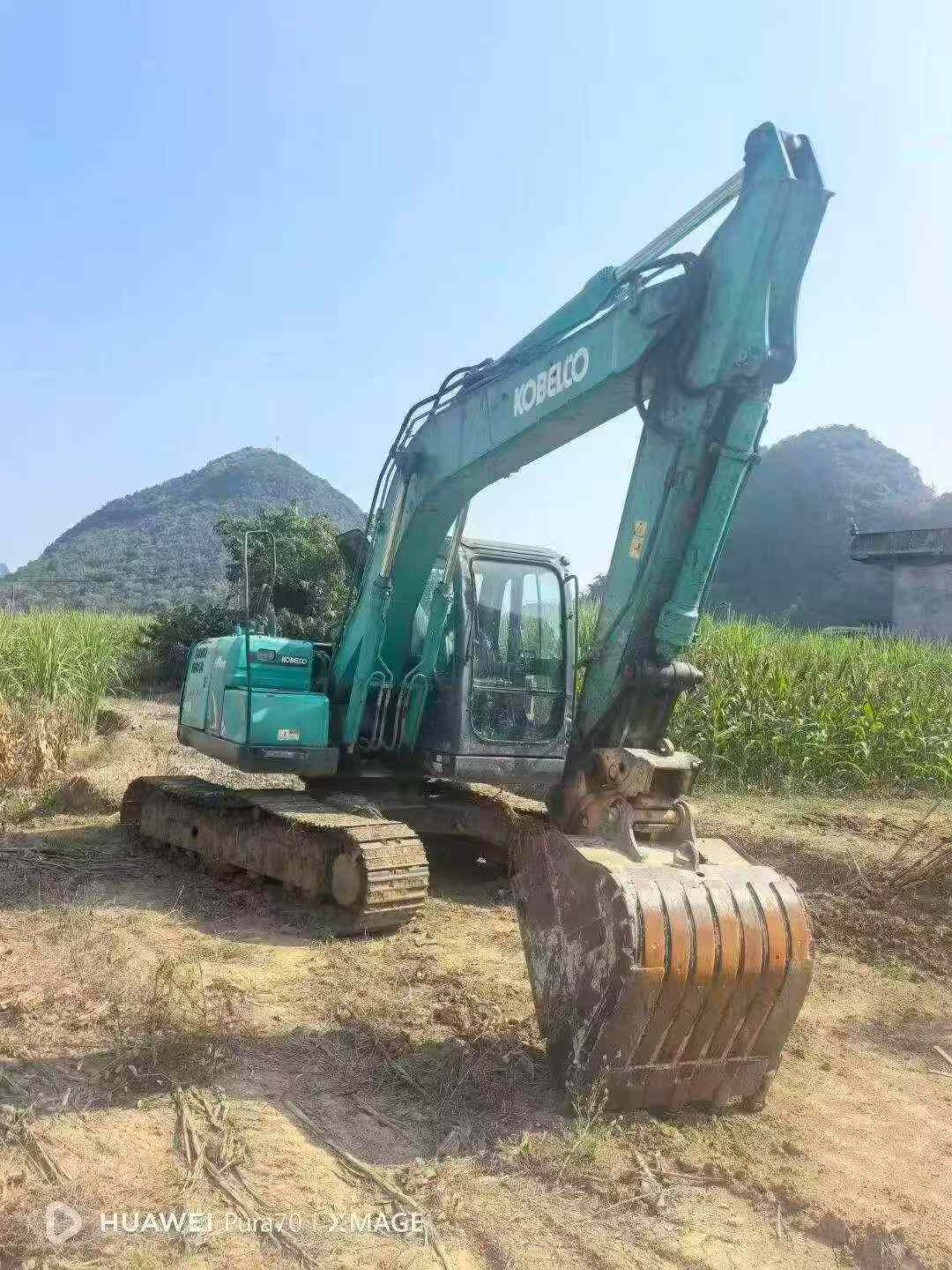 Buy Kobelco SK130 Used Excavator / 3