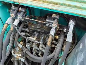 Buy Kobelco SK130 Used Excavator / 4 Buy Kobelco SK130 Used Excavator / 4