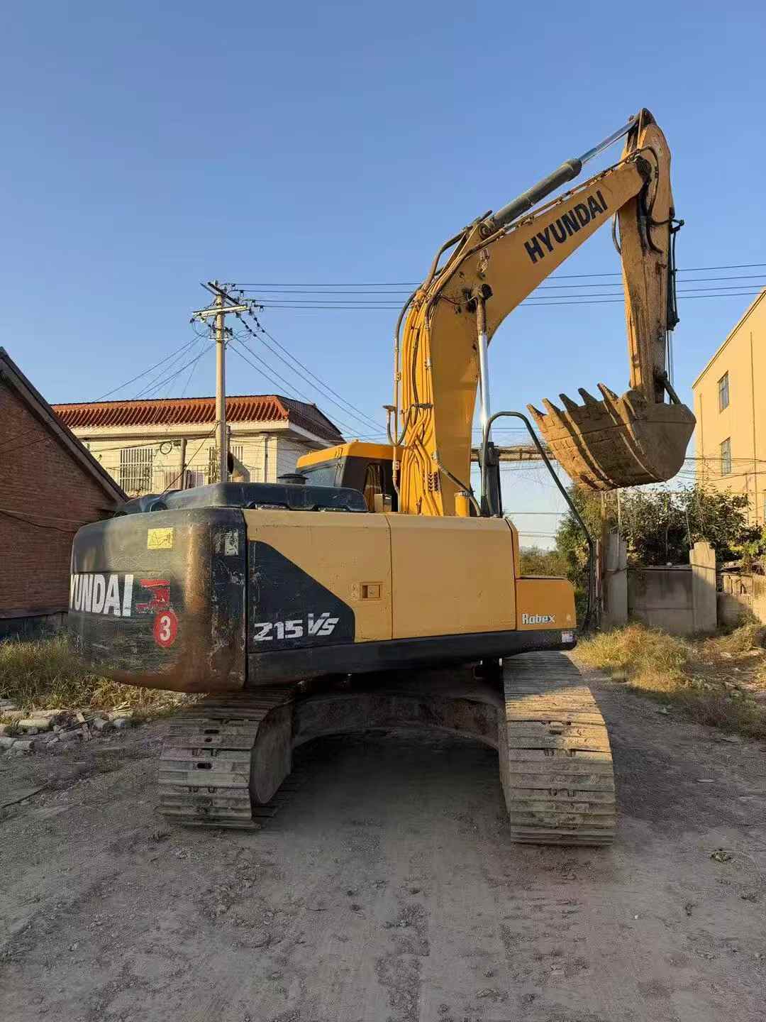 Buy Hyundai R215VS Used Excavator / 2