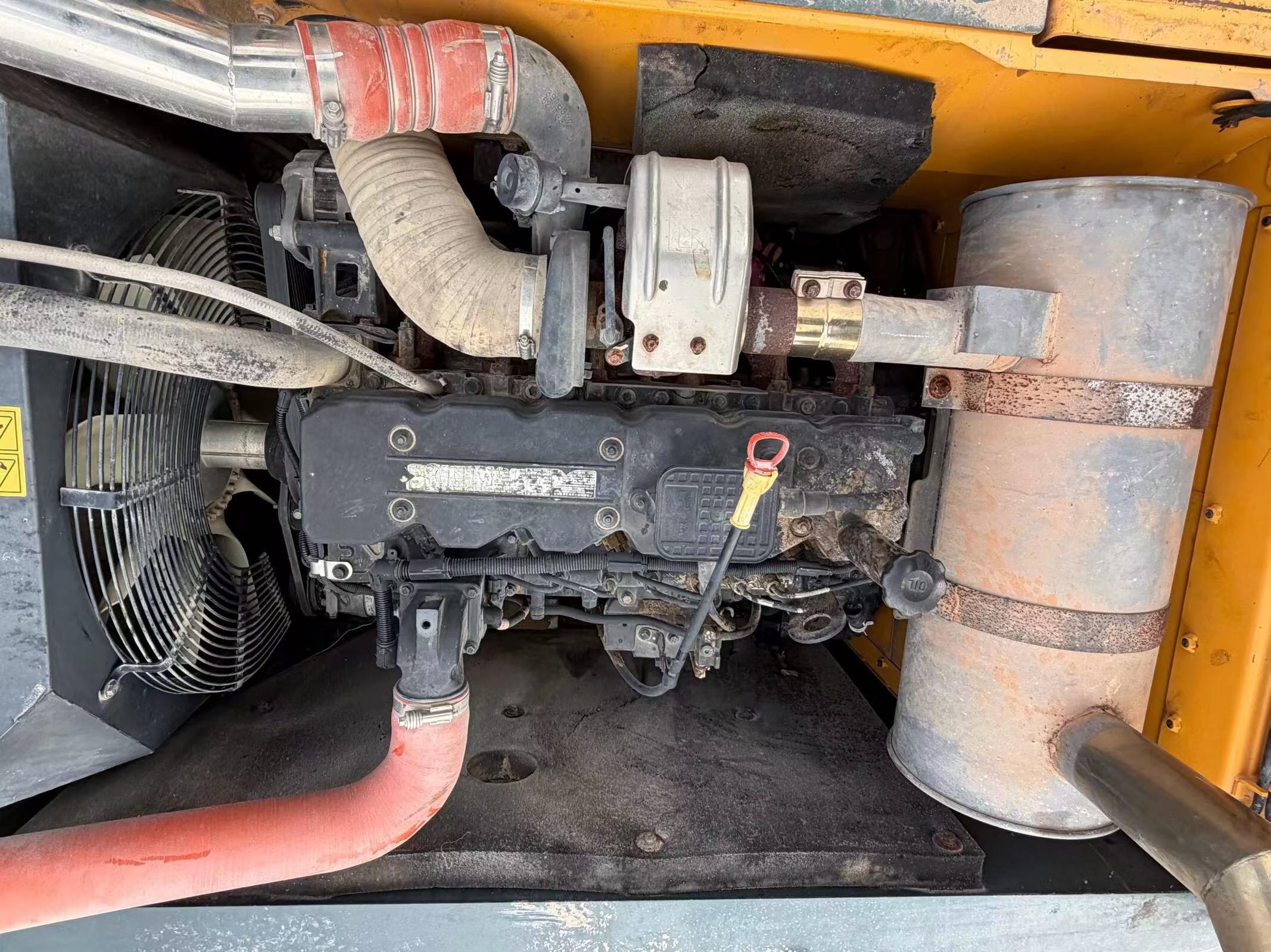Buy Hyundai R225-7 Used Excavator / 8