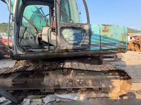 Buy Kobelco SK200-6 Used Excavator / 4 Buy Kobelco SK200-6 Used Excavator / 4