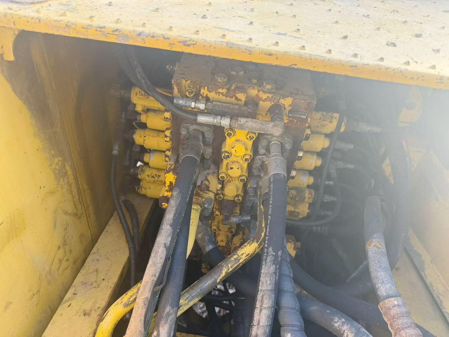 Buy Komatsu PC200-8 Used Excavator / 6