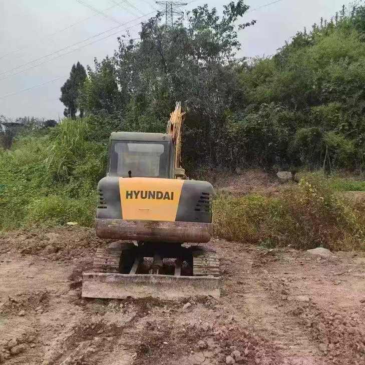 Buy Hyundai HX60 Used Excavator / 1
