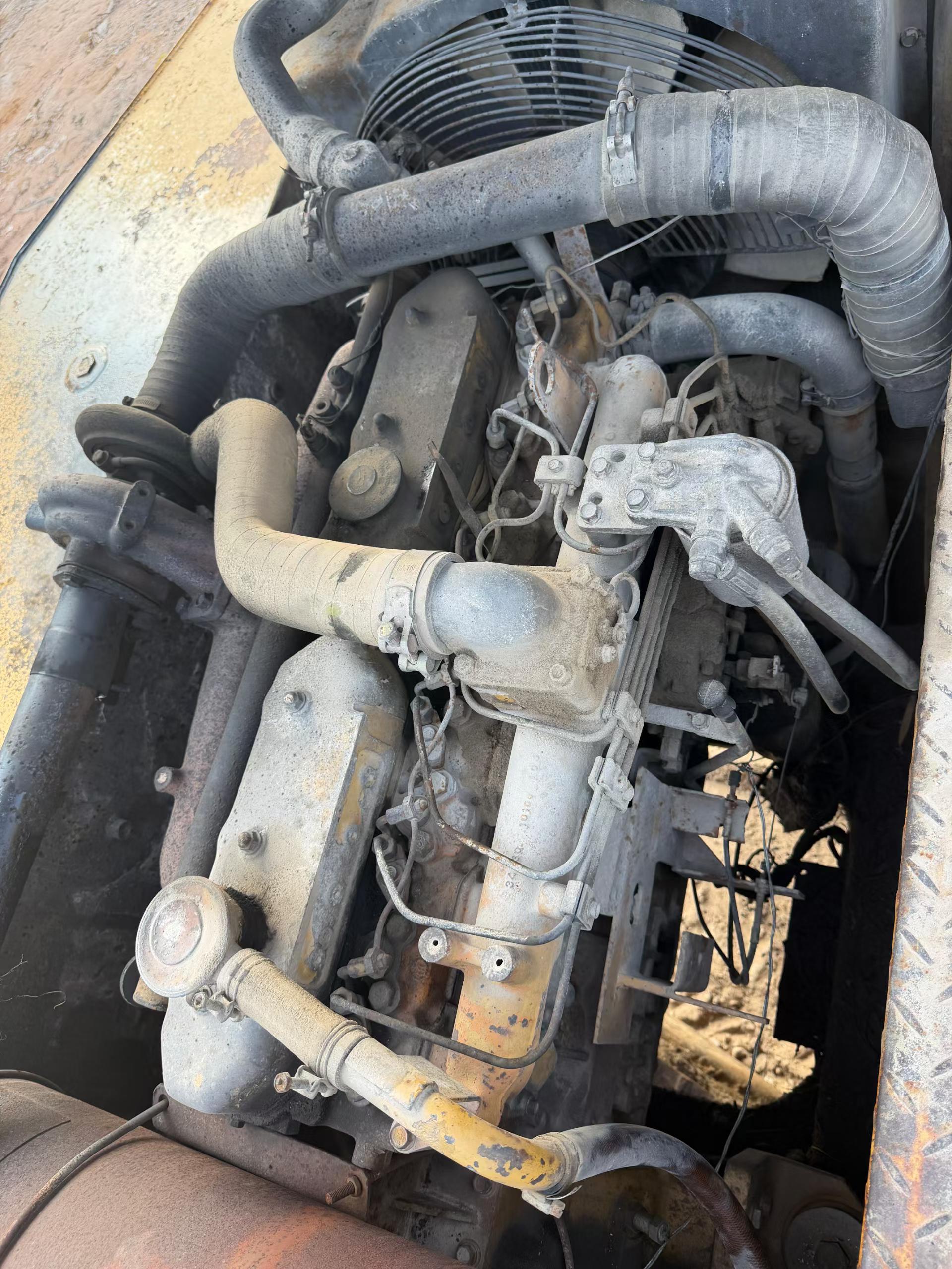 Buy Caterpillar E200B Used Excavator / 4