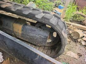 Buy Yanmar Vio35-5B Used Excavator / 8 Buy Yanmar Vio35-5B Used Excavator / 8