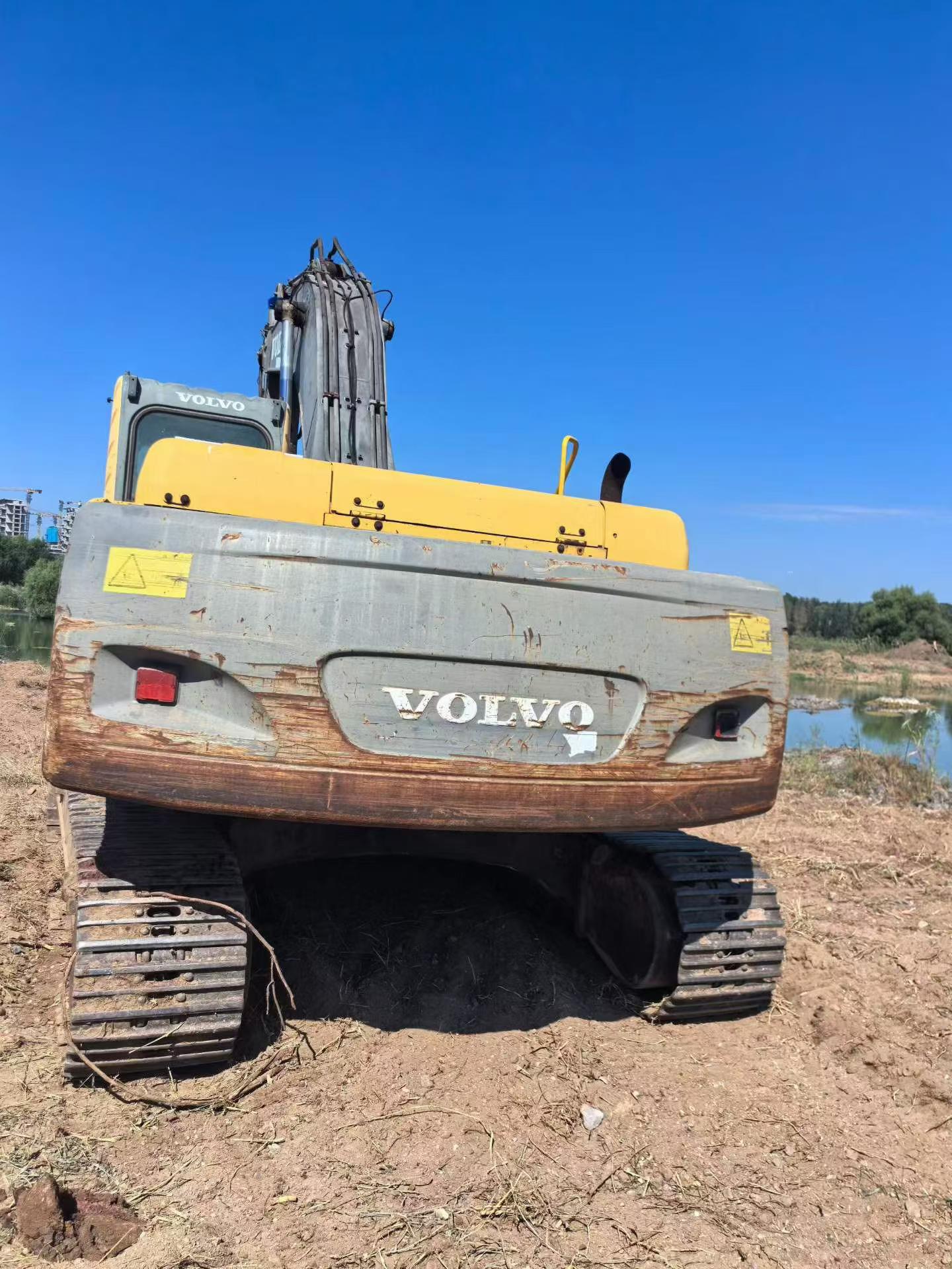Buy Volvo EC290 Used Excavator / 2