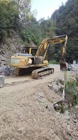 Buy Komatsu PC200-8 Used Excavator / 3 Buy Komatsu PC200-8 Used Excavator / 3
