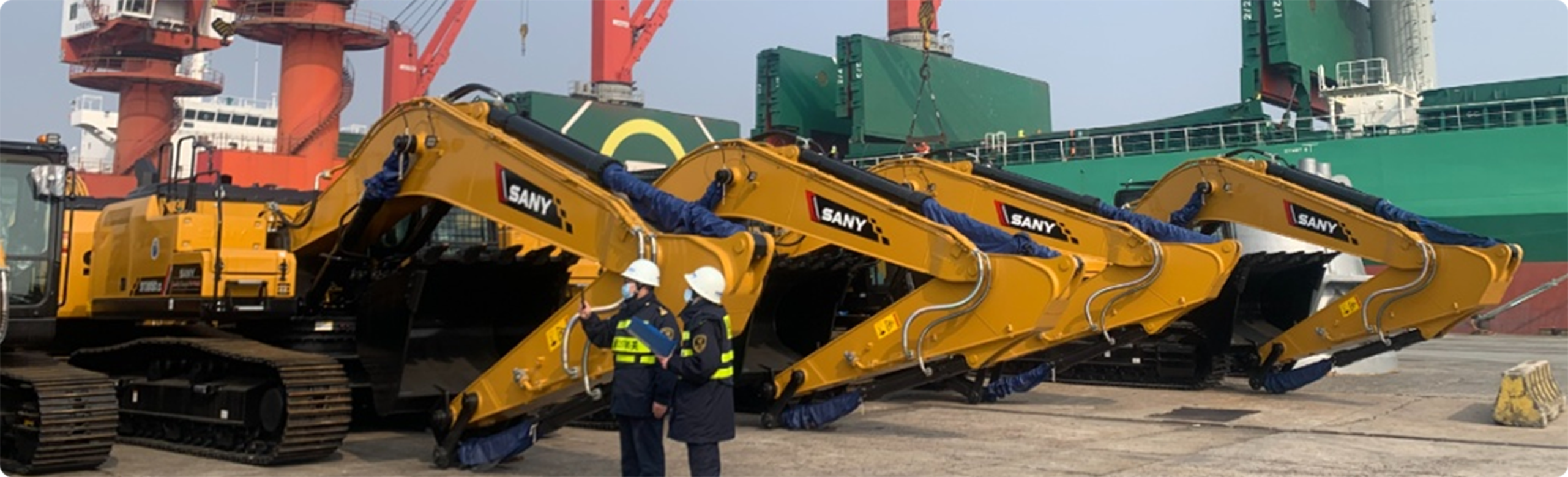 Vocês lidam com o desembaraço aduaneiro no porto de destino?